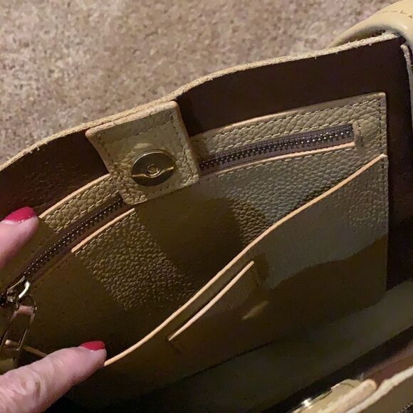 Botkier camel tote - Picture 6 of 16